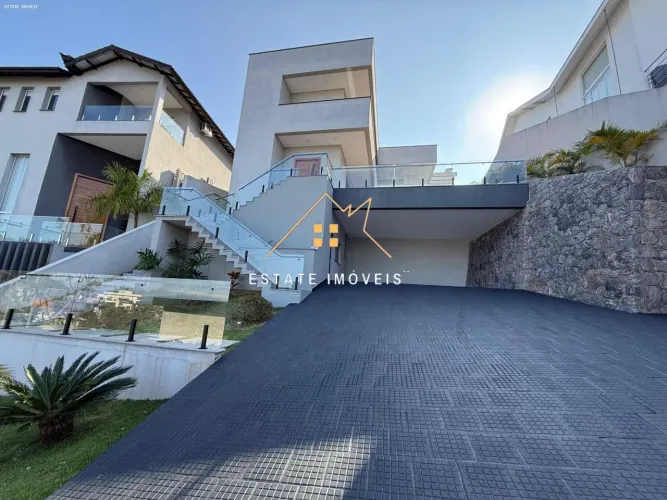 Casa em Condomínio para Venda em Arujá, Condomínio Hill`s III, 3 dormitórios, 3 suítes, 2 