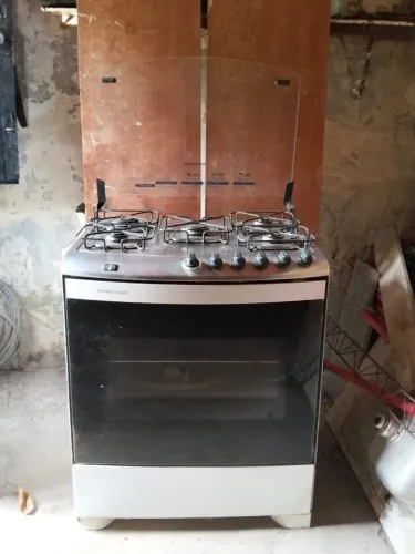Vende-se bocas e forno funcionando perfeitamente