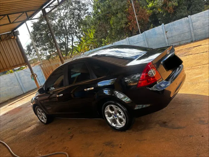 Ford Focus Sed. Ti./ti.plus 2.0 16V Flex AUT 2012