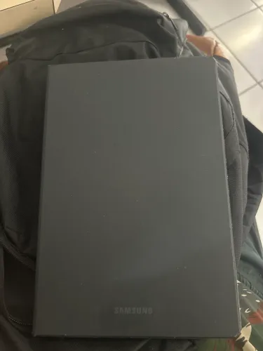 Tablet S6 Light (Com display danificado). 