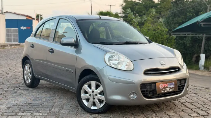 Nissan March S 1.6 16V Flex Fuel 5P 2013