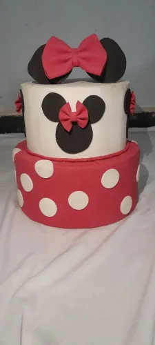 Bolo fake da minie 