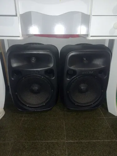 Conjunto 2 Caixa de som com suporte para parede