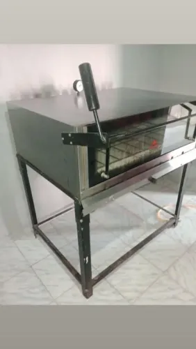 Vendo forno industrial conservado.