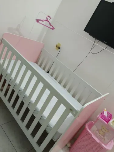 Berço semi novo