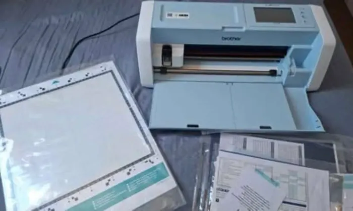 Máquina de Recorte ScanNCut 110v