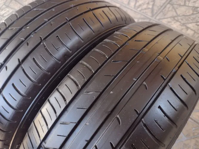 Pneu aro 15 - 195/60 Dunlop ( R$ 300,00 Par )