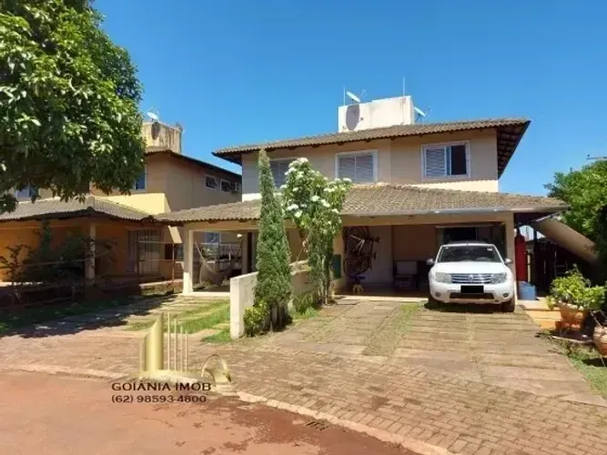 Sobrado para venda possui 169 metros quadrados com 3 quartos em Vila João Vaz - Goiânia - 