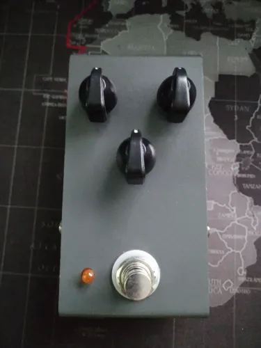 Pedal Permanent Waves Muff - Cornish G2 clone