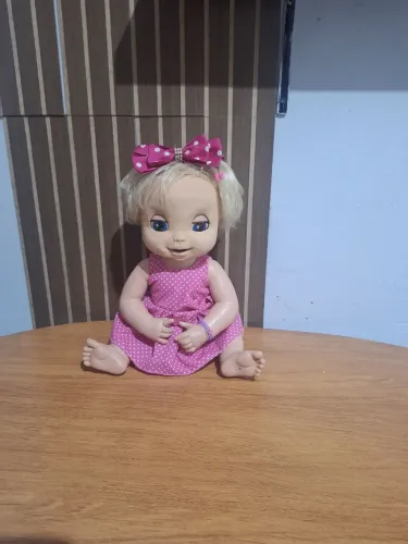 Boneca linda surpresa