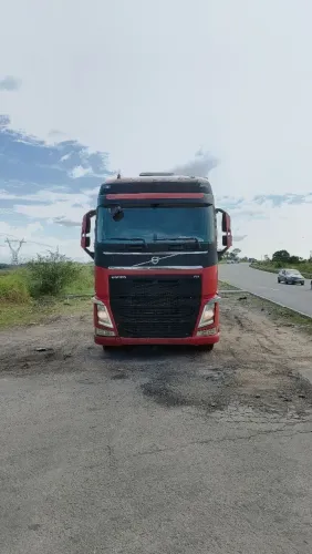vende-se FH540 6X4 