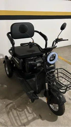 Scooter Triciclo Moto Elétrica