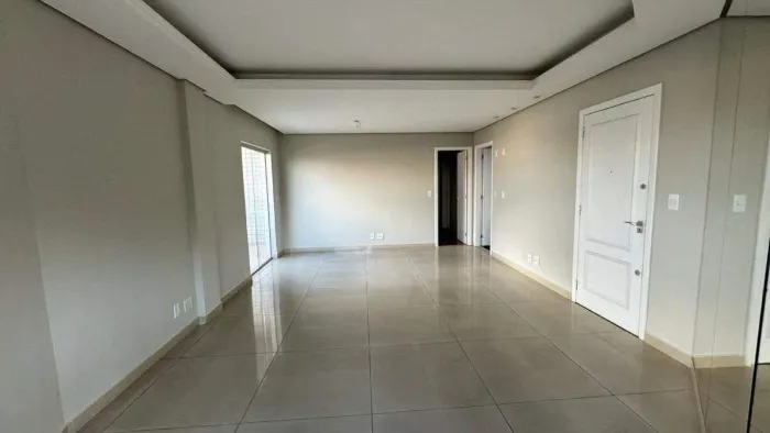 Apartamento a Venda 4 quartos - Coração Eucarístico - Belo Horizonte - Mg