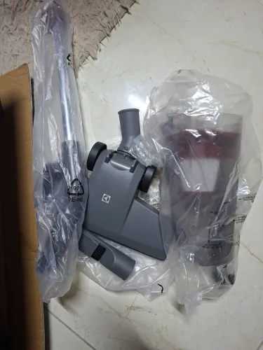 Eletrolux aspirador vertical