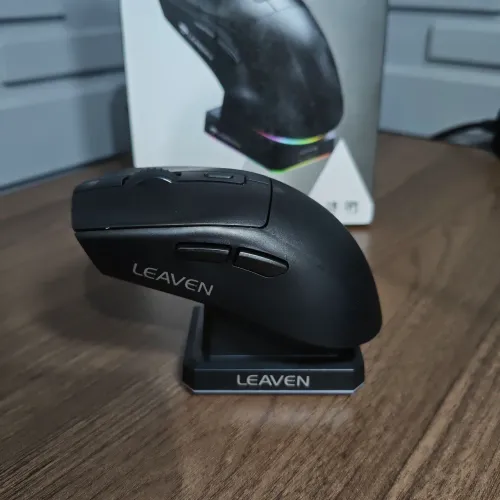 Mouse Gamer sem fio Bluetooth + Base de Carregamento RGB - NOVO