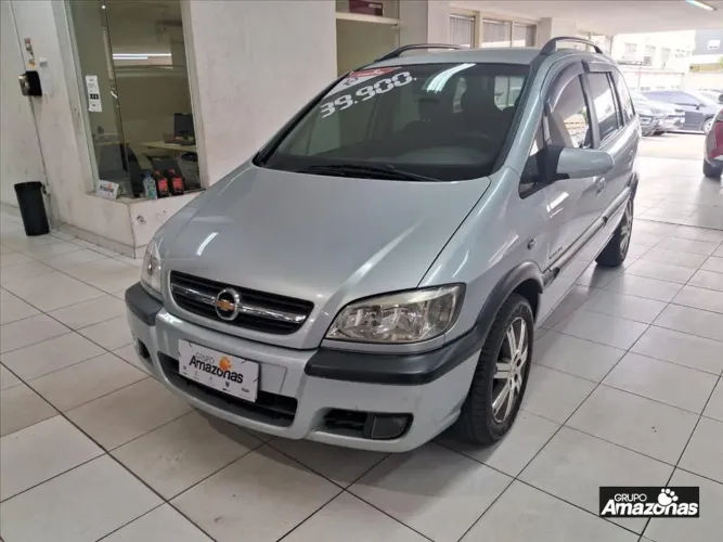 Chevrolet Zafira Elegance 2.0 MPFI Flexpower 8V 5P 2012