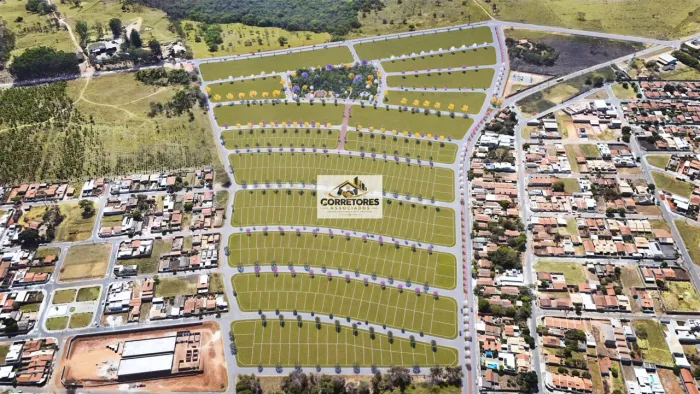 Terreno à venda no bairro Setor Central - Hidrolândia/GO