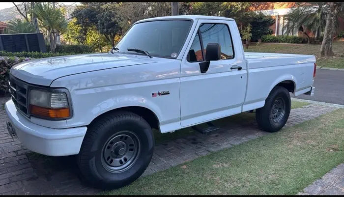 Ford F-1000 Xlt/xl Lighting 4.9i 1997