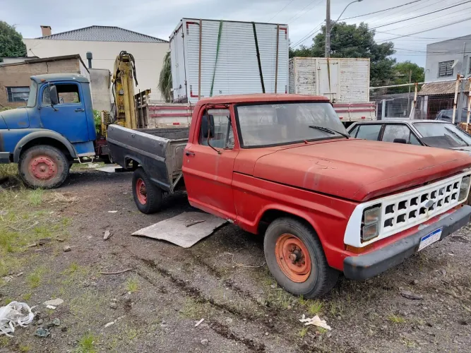 Ford F-1000 XLT Diesel Turbo 1981