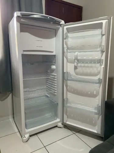 Geladeira Cônsul Frost Free 300 L 110v
