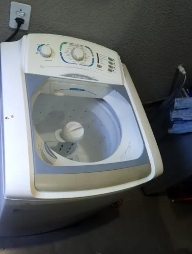 Maquina de lavar roupas