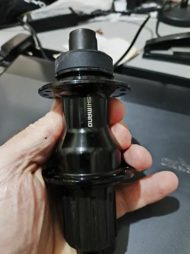 Par de cubos Shimano Tc500 padrão HG 8 a 12 V, disco center lokc.