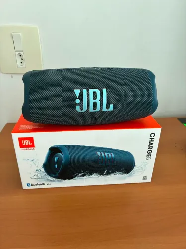 Caixa de som JBL original Charge 5