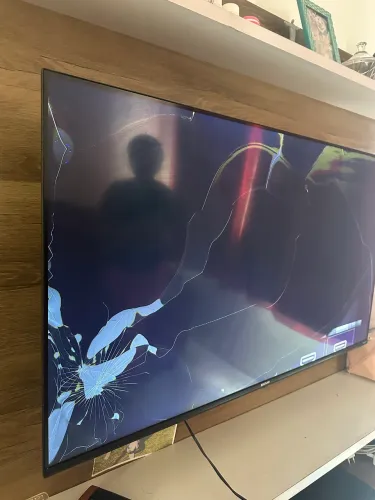 Vendo tv 43 polegada semp