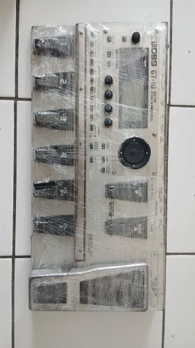Vendo Pedaleira GT10 - BOSS