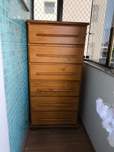 Comoda madeira maciça