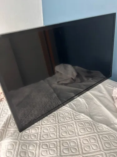 Tv SAMSUNG- LED 32. (Tenho dispositivo que vira smart)