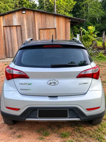 Hyundai HB20X Style 1.6 Flex 16V Mec. 2014