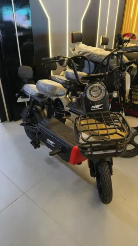 Moto elétrica nova