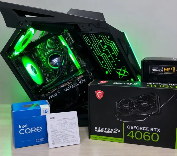 PC Gamer RTX 4060 8GB + i5-10400F + 16GB RAM