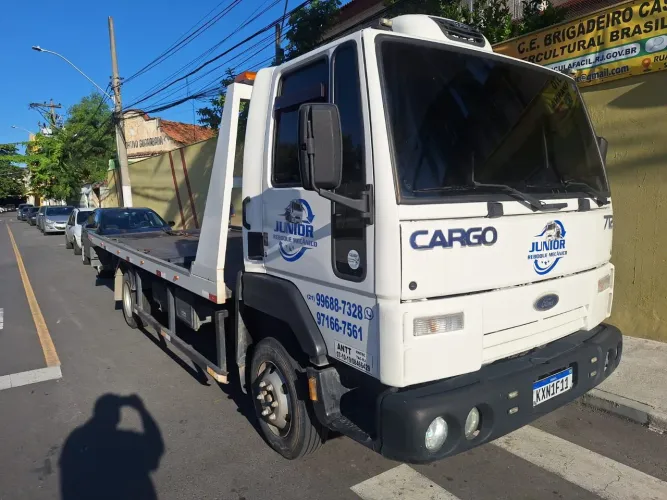 Reboque plataforma
