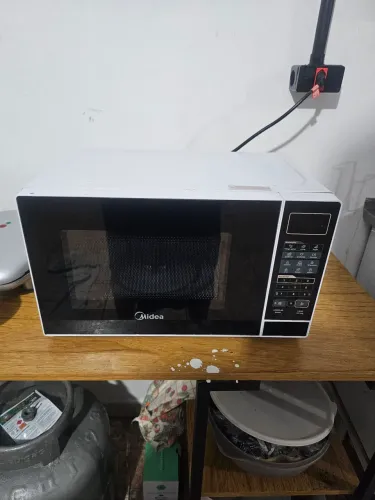 Micro-ondas Midea