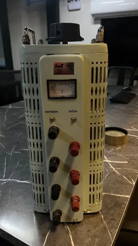 Varivolt IET de 3kva - ajuste de tensão até 430 v