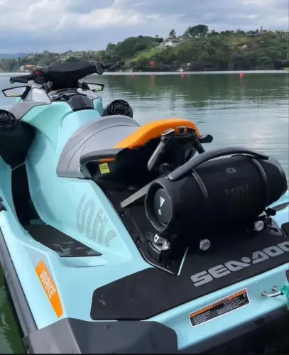Suporte JBL Boombox 2 e 3 para Jet Ski