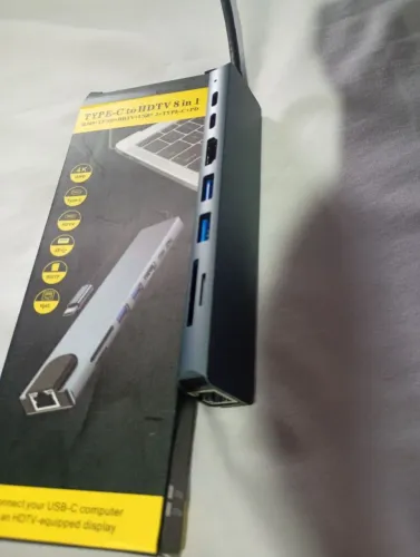 Hub usb-c 8 portas para conectar e uma USB c pra melhorar conectividade com os disp