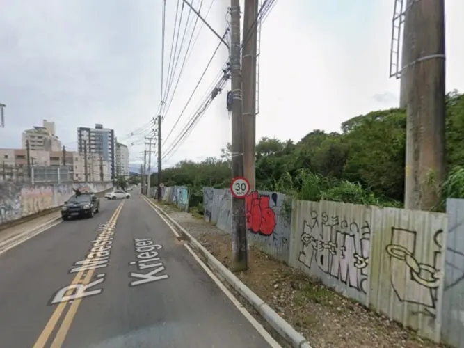 Terreno, A.T.: 22.759m², Córrego Grande, Florianópolis/SC