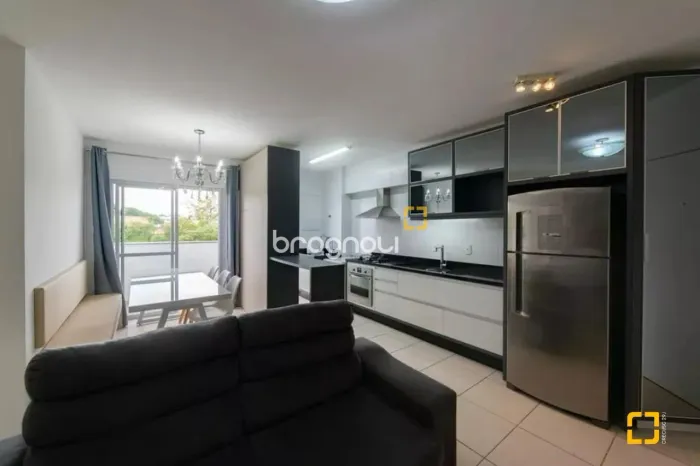 APARTAMENTO À VENDA 2D. COM ELEVADOR SERRARIA - SÃO JOSÉ