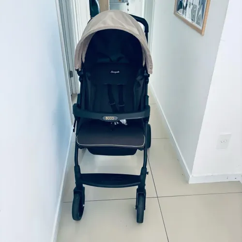 Carrinho de bebê