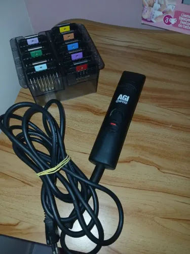 MÁQUINA PROFISSIONAL ANDIS + ADAPTADORES + LÂMINA 7 + LÂMINA 30