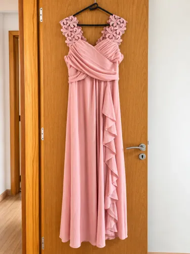 Vestido de Festa Lilás Novo