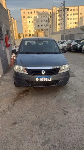 Renault Logan Authentique Hi-flex 1.0 16V 4P 2013