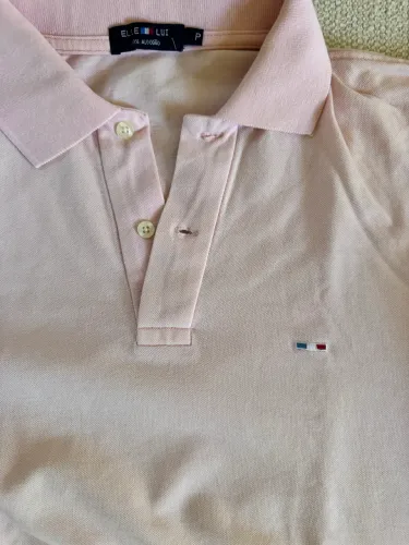 Camisa polo rosa ele et Lui.