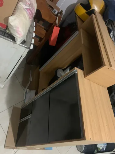 Vendo armário de parede NOVO