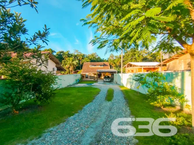 Casa | São Francisco do Sul | Paulas