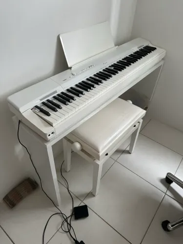 Piano Digital Cássio Privia 88 teclas