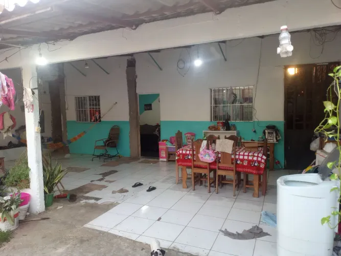 Venda de casa na cidade nova
